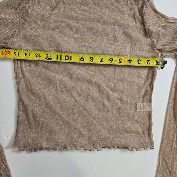 Sheer Metallic Mesh Gold Medium Top - Picture 2 of 7